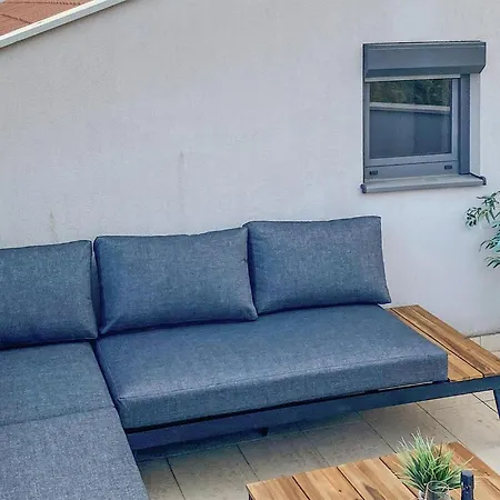 Stunning In With Wifi Apartment
