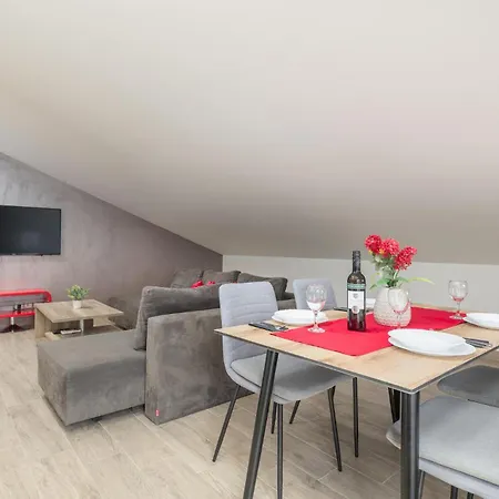 Apartment Stunning In With Wifi